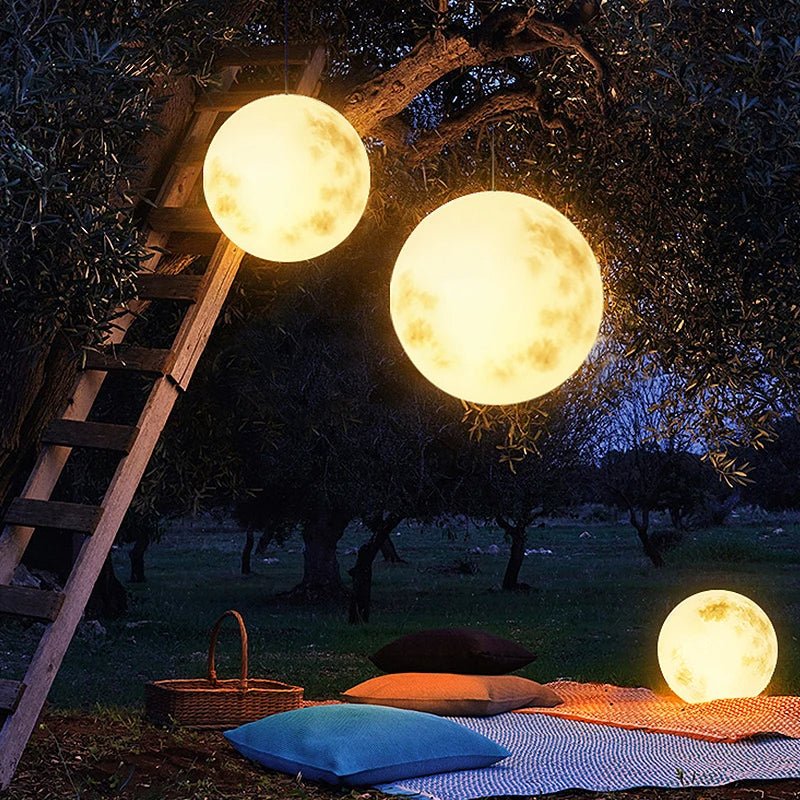 Lunara™ – Lampe de jardin en forme de lune