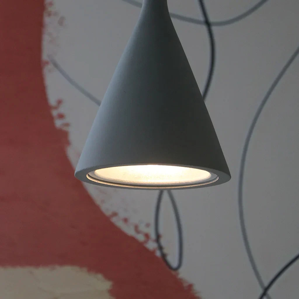Cimaro™ – Suspension en ciment design et moderne
