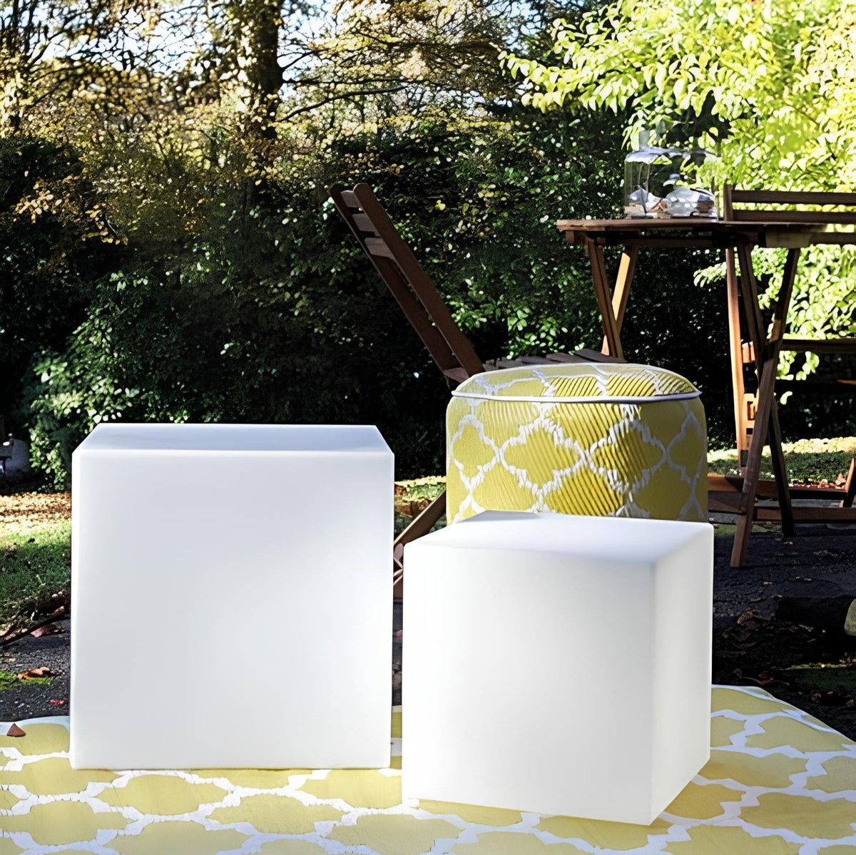 Cubelia™ – La lampe cube qui illumine vos soirées