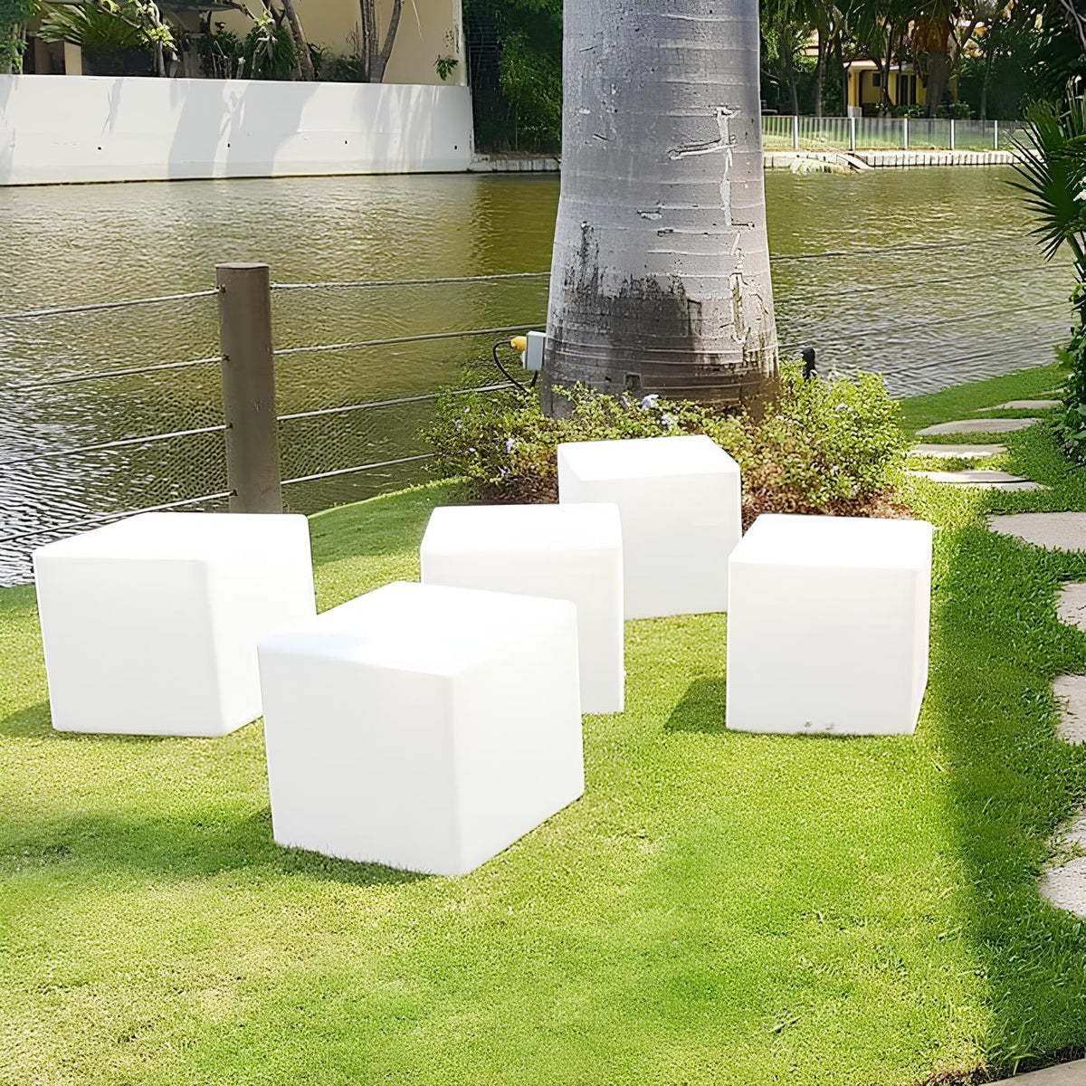 Cubelia™ – La lampe cube qui illumine vos soirées