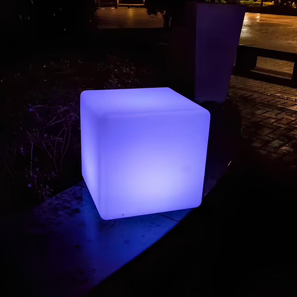Cubelia™ – La lampe cube qui illumine vos soirées