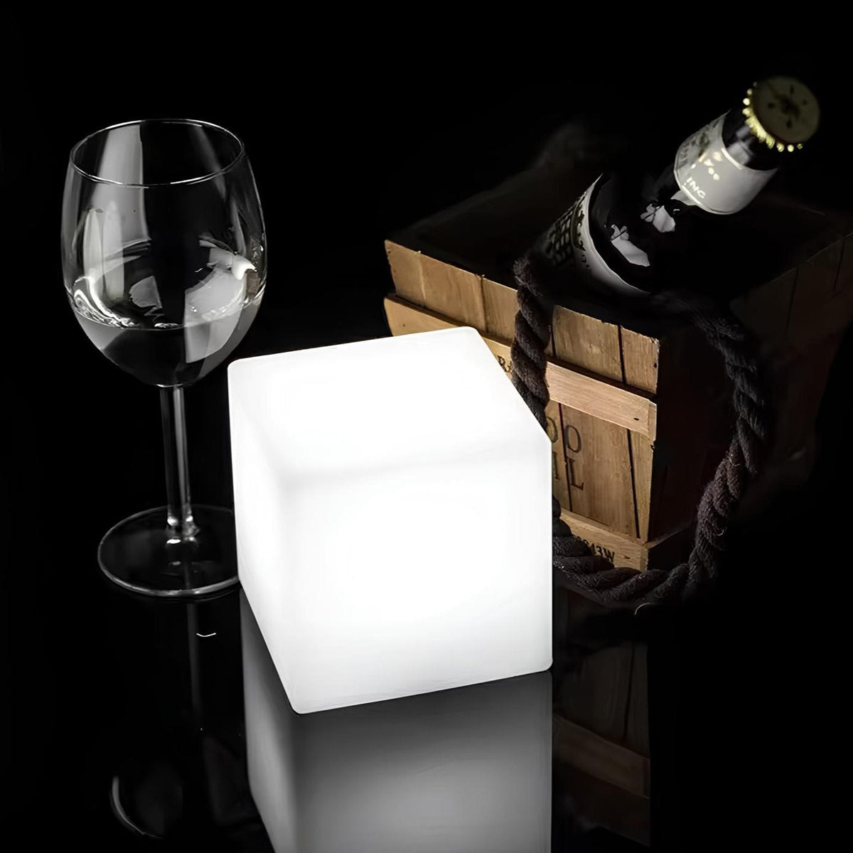 Cubelia™ – La lampe cube qui illumine vos soirées