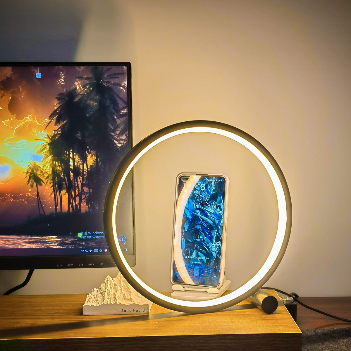 Halina™ – La lampe halo qui apaise vos soirées