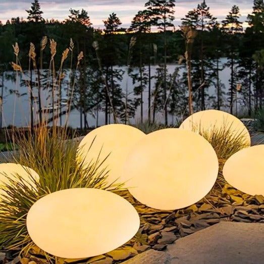 Pavélia™ – Éclairez votre jardin avec élégance naturelle