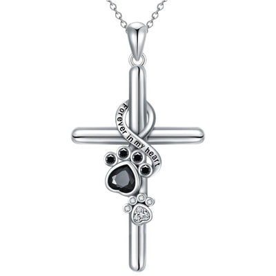Collier avec pendentif patte et croix en argent